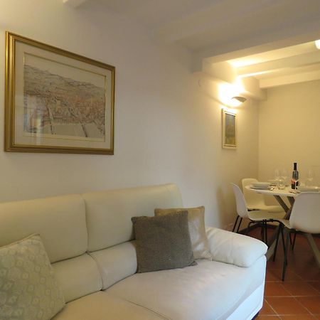 Cesare Battisti Apartment Bologna Exteriör bild