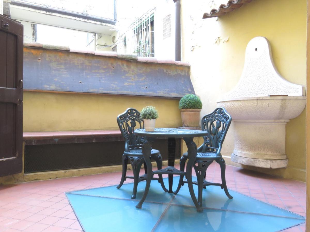Cesare Battisti Apartment Bologna Exteriör bild
