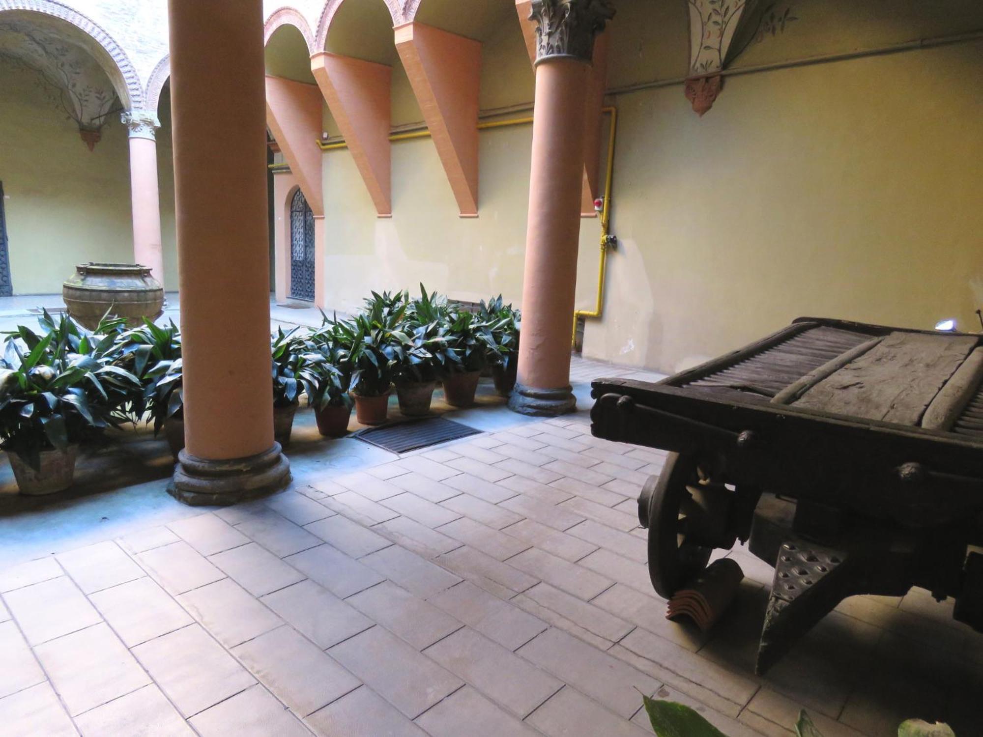 Cesare Battisti Apartment Bologna Exteriör bild